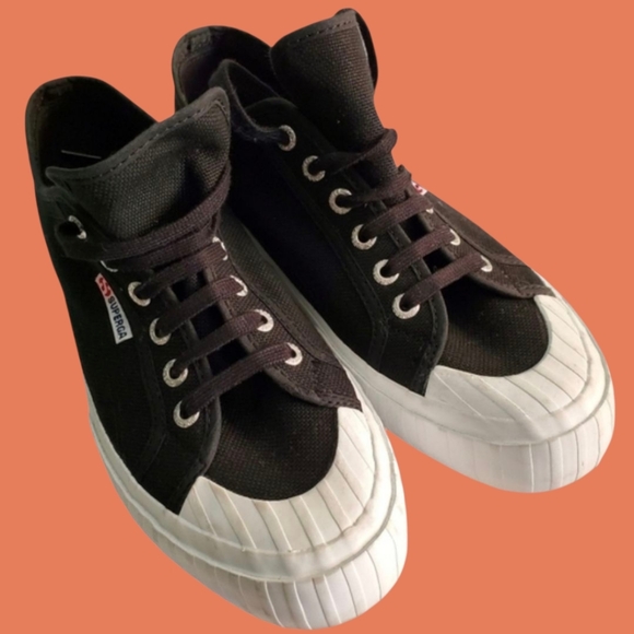 Superga black sneakers Womens 9.5 - Picture 1 of 9